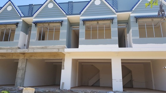 Nhiều sai phạm trong xây dựng bến xe Di Linh - Lâm Đồng ảnh 3