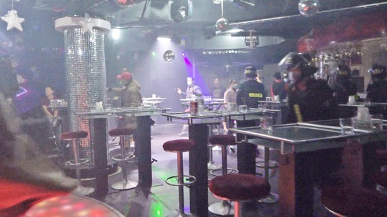 Nhiều người dương tính ma túy trong quán bar ở trung tâm Đà Lạt ảnh 1
