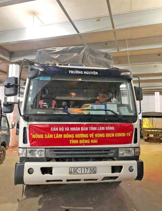 Lâm Đồng tiếp tục gửi 420 tấn rau, củ hỗ trợ các địa phương phòng, chống dịch ảnh 5