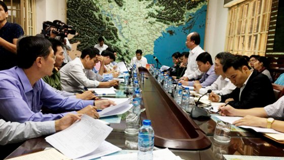 Sơ tán khẩn cấp gần 400.000 người dân tránh bão Con voi ảnh 3