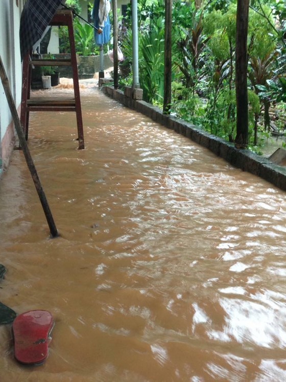 Đảm bảo an toàn cho đập và hạ du khi xả lũ tại Trà Sư và Tha La ảnh 3