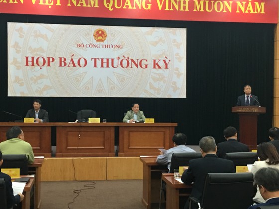 Phê bình nghiêm khắc ông Trần Duy Đông ảnh 1