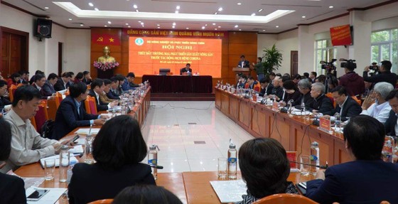 Đừng đưa thêm hàng hóa lên biên giới Việt - Trung nữa ảnh 2