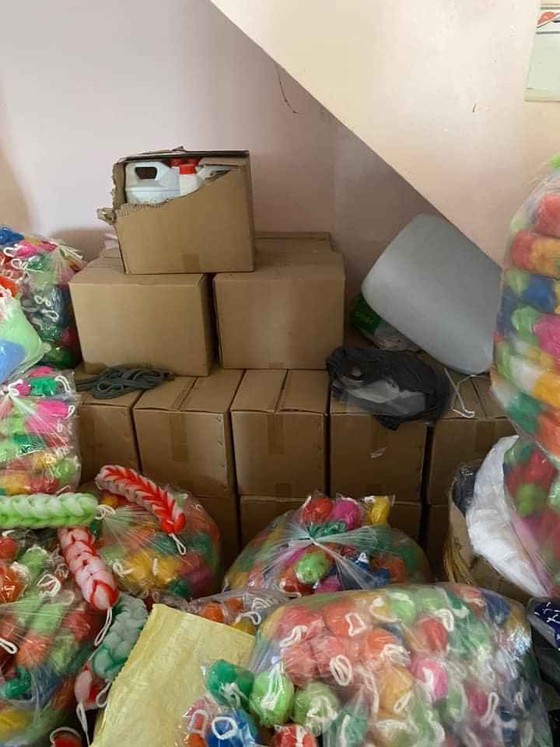 Tái chế cả 'kho' khẩu trang y tế tung ra thị trường ảnh 4