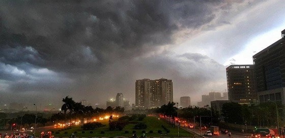 Nam bộ nắng nóng gián đoạn trong 6 ngày tới ảnh 1