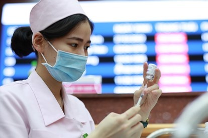 Ấn Độ sẵn sàng phối hợp với Việt Nam sản xuất vaccine điều trị Covid-19 ảnh 1