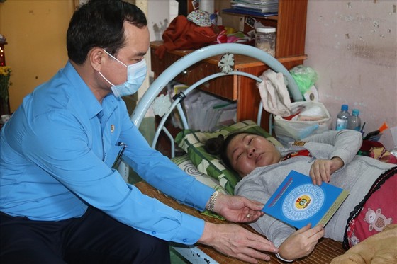 Công đoàn Việt Nam kêu gọi khẩn cấp ủng hộ công nhân lao động ở phía Nam ảnh 2