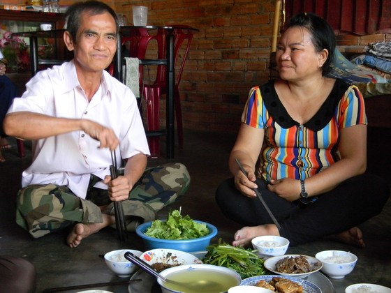 Đã chuyển tiền bồi thường oan sai cho ông Huỳnh Văn Nén ảnh 1