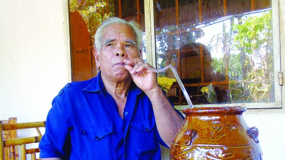 Bom Bo ngày mới ảnh 1