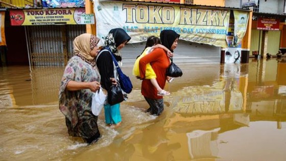 Indonesia: Lũ quét, ít nhất 42 người thiệt mạng ảnh 1