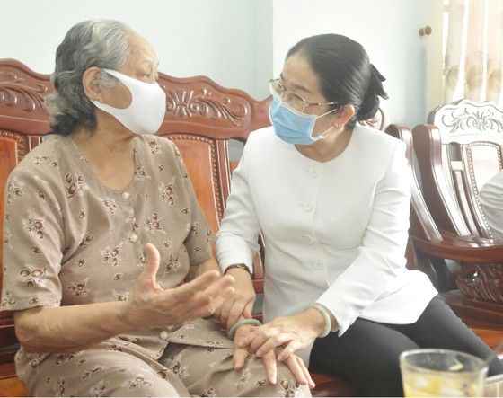 Kỷ niệm 45 năm Ngày Giải phóng miền Nam, thống nhất đất nước (30-4-1975 - 30-4-2020):Tiếp nối con đường cách mạng ảnh 2