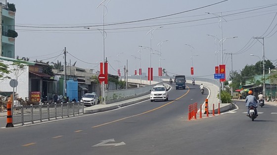 Cây cầu nối những niềm vui ảnh 1