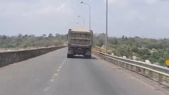 Phú Yên: Doanh nghiệp vi phạm hàng loạt quy định về khai thác cát ảnh 2