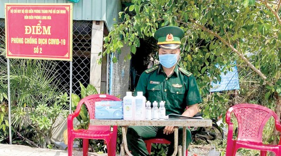 Điểm phòng chống dịch Đồn Biên phòng Long Hòa tại xã Long Hòa huyện Cần Giờ, TPHCM.  Ảnh: HOÀI NAM