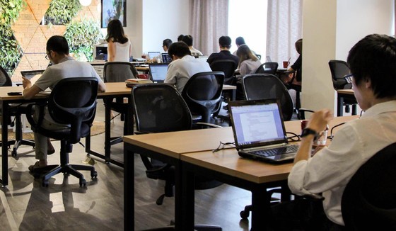 Chọn an cư hay lạc nghiệp? ảnh 1