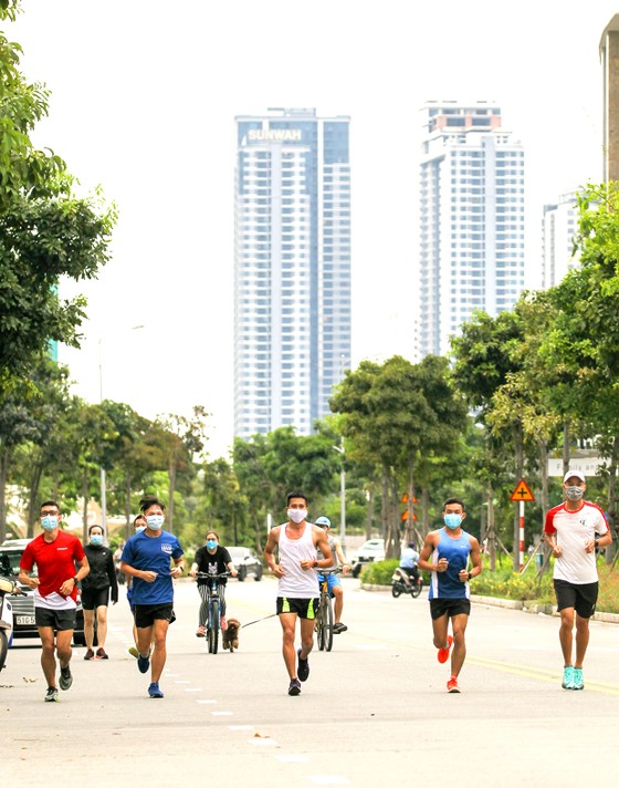 Sức sống thành phố trở lại ảnh 7
