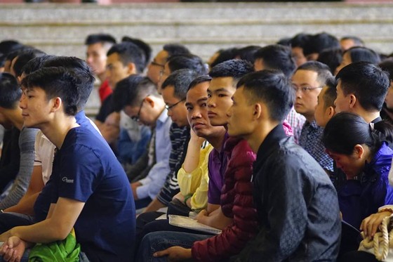 Đánh bạc với Rikvip - Người bán nhà trả nợ, kẻ thu lợi kếch xù ảnh 1