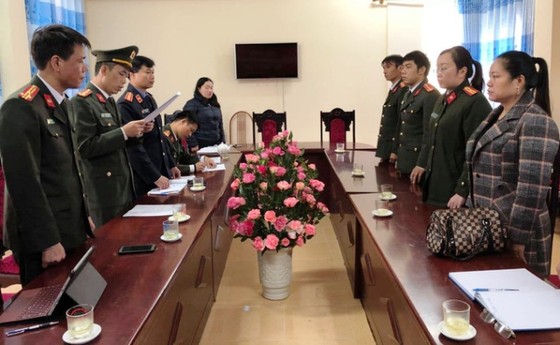 Thêm 4 bị can ở Sơn La bị khởi tố tội đưa, nhận hối lộ sau bê bối tại kỳ thi THPT ảnh 3
