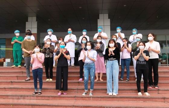 Bệnh nhân Covid-19 thứ 161 từng nguy kịch nhiều lần đã khỏi bệnh ảnh 1
