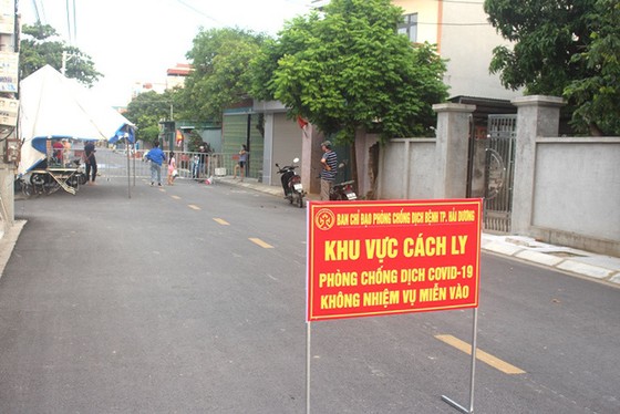 Dịch Covid-19 tại Hải Dương nguy cấp, tất cả học sinh nghỉ học, xét nghiệm mọi trường hợp ho, sốt ảnh 1