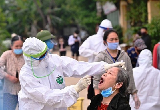 Bộ trưởng Bộ Y tế: Hà Nội phải thay đổi chiến thuật chống dịch Covid-19 ảnh 2