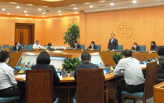 Hà Nội yêu cầu lãnh đạo thành phố và các đơn vị không được rời khỏi thành phố ảnh 1