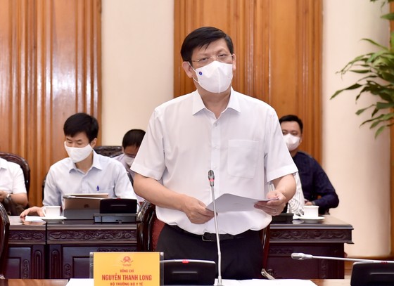 Bộ trưởng Bộ Y tế: Địa phương đông người dịp nghỉ lễ vừa qua, nguy cơ có thêm ổ dịch ảnh 1