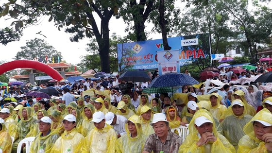 Vì sao cô chủ nhiệm tiếp sức Quán quân Olympia bằng... tô cháo vạt giường? ảnh 2