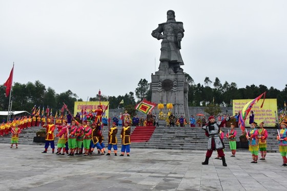 Tái hiện Nguyễn Huệ lên ngôi Hoàng đế ảnh 4