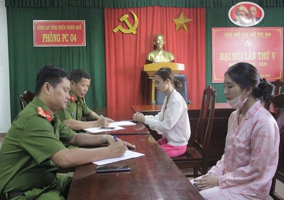 Công an tỉnh Thừa Thiên - Huế thông tin cách thức hoạt động của đường dây ma túy do nữ sinh viên năm 2 cầm đầu ảnh 1