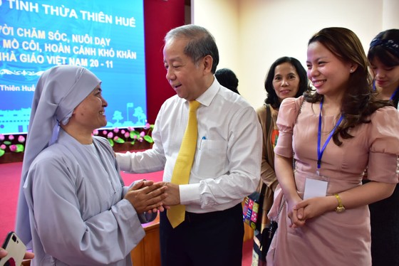 Lạ kỳ những “nhà giáo nhân dân” nhận ra học trò là người thầy của họ ảnh 4
