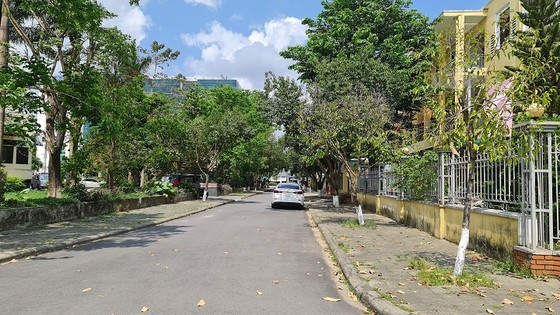 TP Huế thí điểm sử dụng vỉa hè cho người buôn bán hàng rong ảnh 2