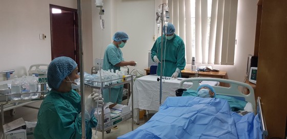 Ghép tế bào gốc tạo máu tự thân cho bệnh nhân U lympho không Hodgkin ảnh 1