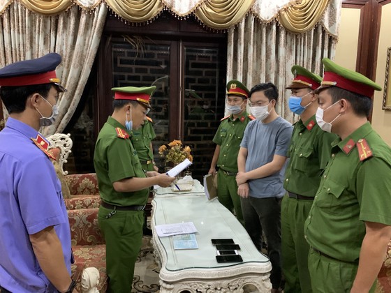 Vụ bắt Chủ tịch HĐQT Công ty CP Tập đoàn Khải Tín: Khởi tố, bắt tạm giam thêm 2 bị can ảnh 1