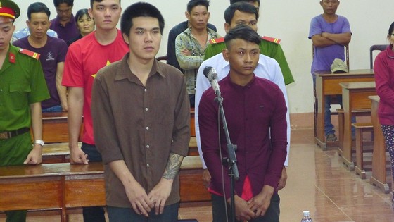 17 năm tù cho kẻ đâm chết bạn nhậu ảnh 1