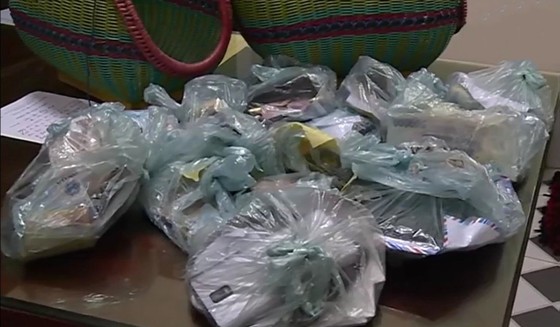 Triệt phá sới đá gà, bắt giữ 30 đối tượng ảnh 2
