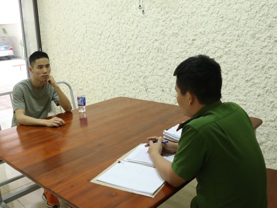 Đánh sập đường dây lừa đảo ''tuyển cộng tác viên bán hàng online'', bắt giữ, triệu tập hơn 100 đối tượng ảnh 4