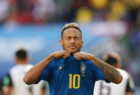 Neymar giận dữ đáp trả chỉ trích ảnh 1