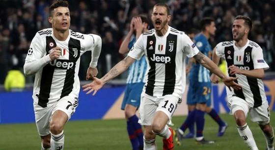 Atletico gục ngã trước thiên tài Ronaldo ảnh 1