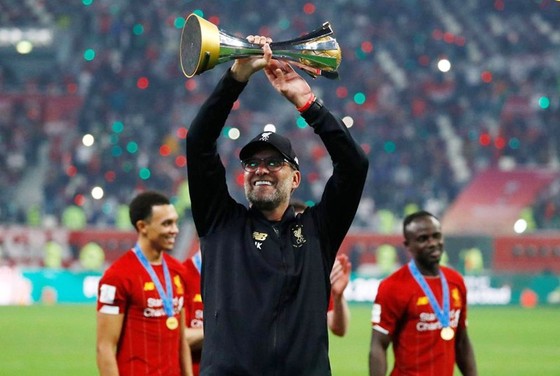 Liverpool kiệt sức lên đỉnh thế giới ảnh 1