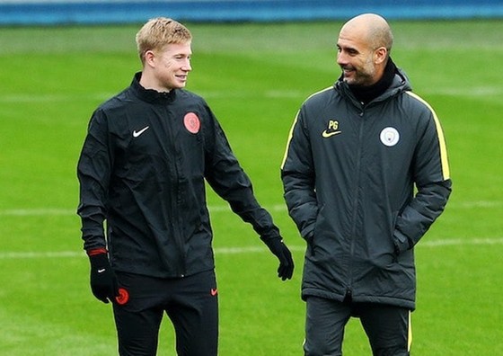 De Bruyne đã ở trong “thế giới của những người đặc biệt” ảnh 1