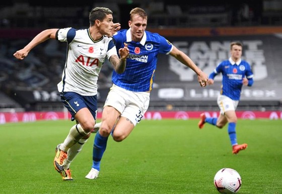 Bale ghi bàn đưa Tottenham lên nhì bảng ảnh 1