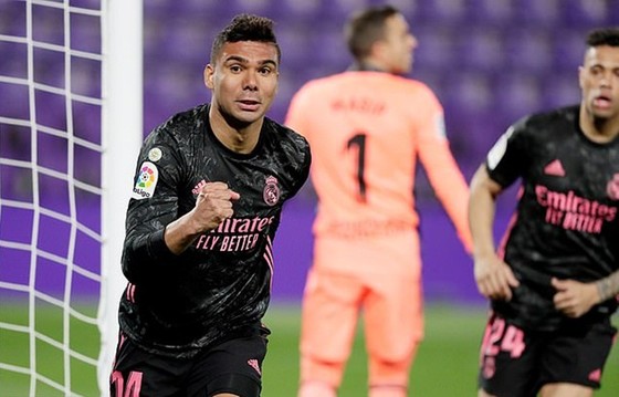 Mất 5 điểm trước Levante trong 3 ngày, ngôi đầu Atletico lung lay ảnh 1