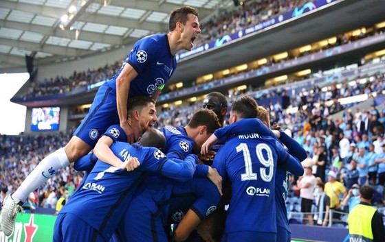 Chelsea xứng đáng lần thứ 2 nâng cúp Champions League ảnh 2