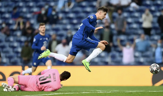 Chelsea xứng đáng lần thứ 2 nâng cúp Champions League ảnh 1