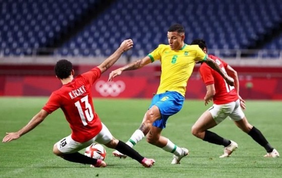 Bóng đá nam: Siêu dự bị Rafa Mir giải cứu Tây Ban Nha ảnh 1