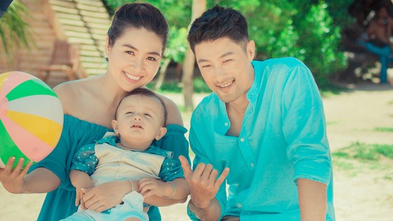 Johnny Trí Nguyễn làm bảo mẫu bất đắc dĩ ảnh 1