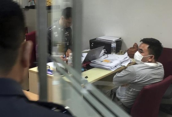 Cảnh sát Thái Lan bắt trùm buôn lậu ngà voi gốc Việt ảnh 1