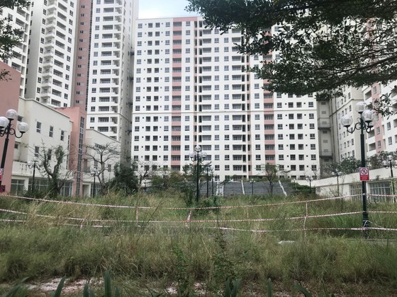Nhà trống tái định cư Thủ Thiêm: Chờ đấu giá ảnh 1