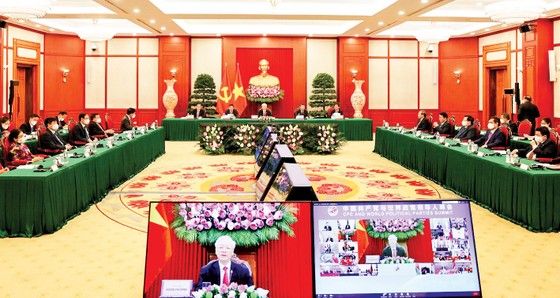 Chính đảng phải vì lợi ích của nhân dân ảnh 1